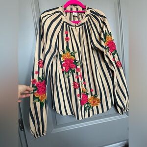 Akemi kin heavily embroidered blouse top